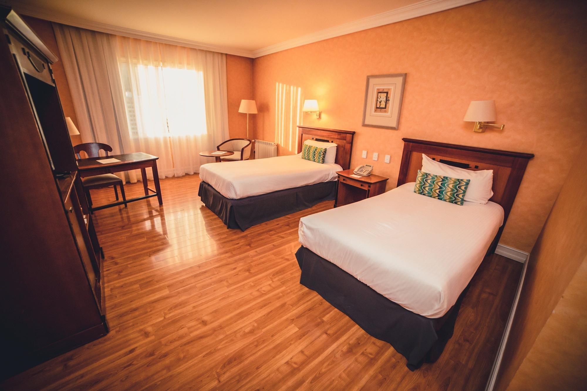 Lucania Palazzo Hotel Comodoro Rivadavia Exterior foto